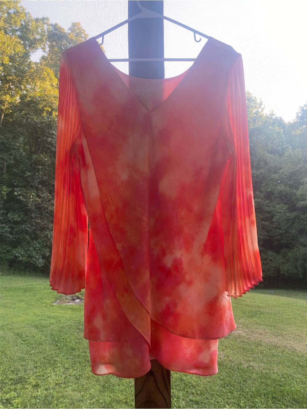 Laurie Felt Coral and Yellow Tie-Dye V-Neck Pleated Sleeve Tunic